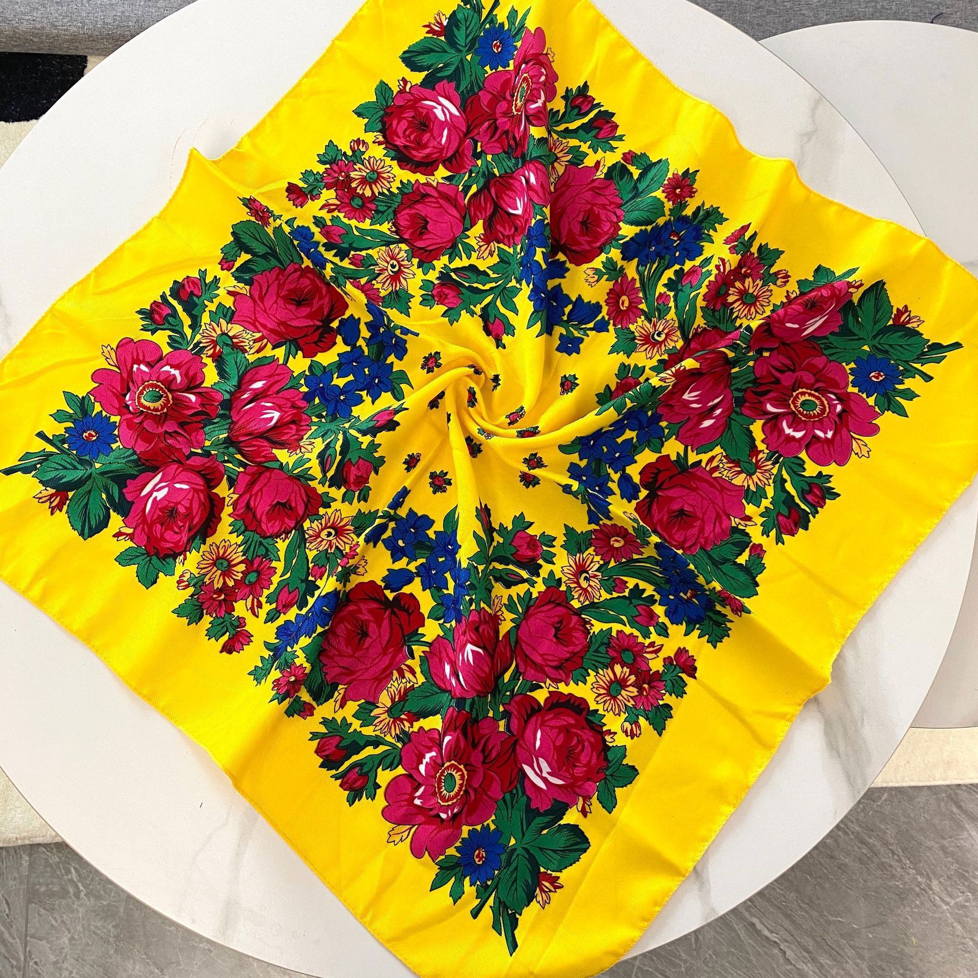 70*70cm Russian Floral Square  - Bandana Cotton incelemesi ve fiyatı