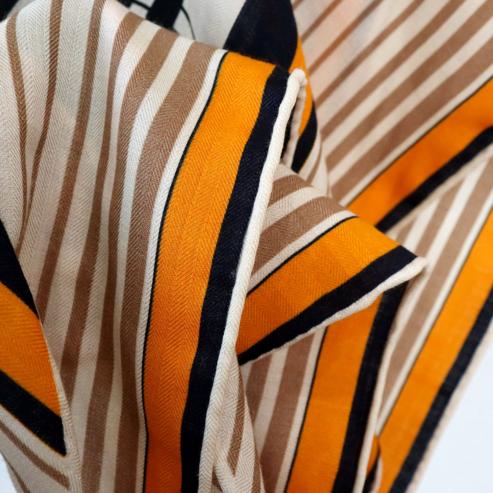Vintage Equestrian Print Silk  - Pashmina Wrap Large incelemesi ve fiyatı