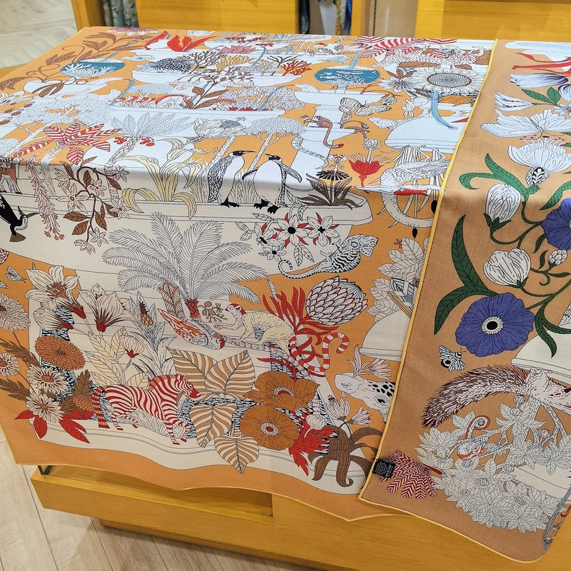 Double Sided Print Luxury Silk - Pashmina Wrap Large incelemesi ve fiyatı