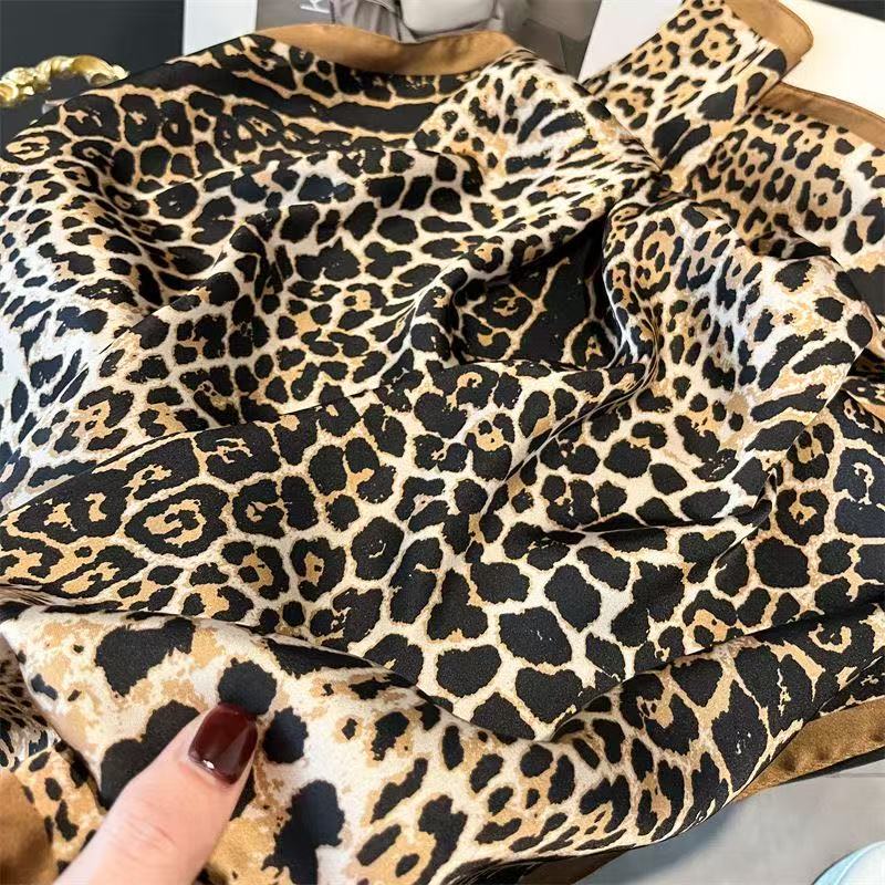 1pc Luxury Brand Leopard Print - Bandana Cotton incelemesi ve fiyatı