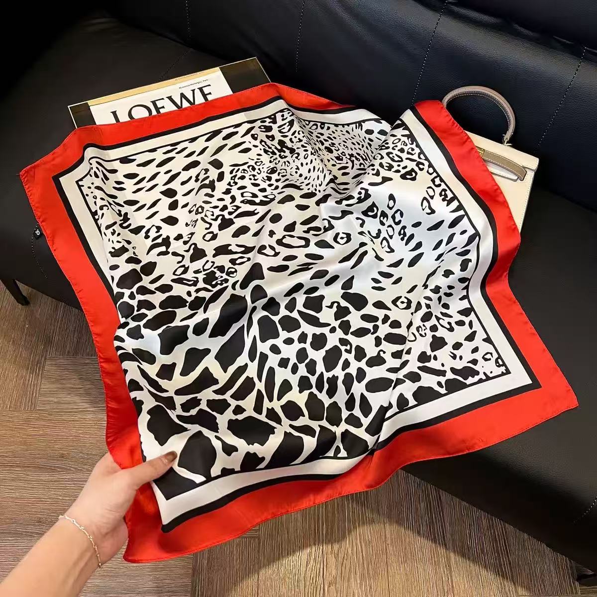 1pc Faux Silk Retro Leopard Pr - Bandana Cotton incelemesi ve fiyatı